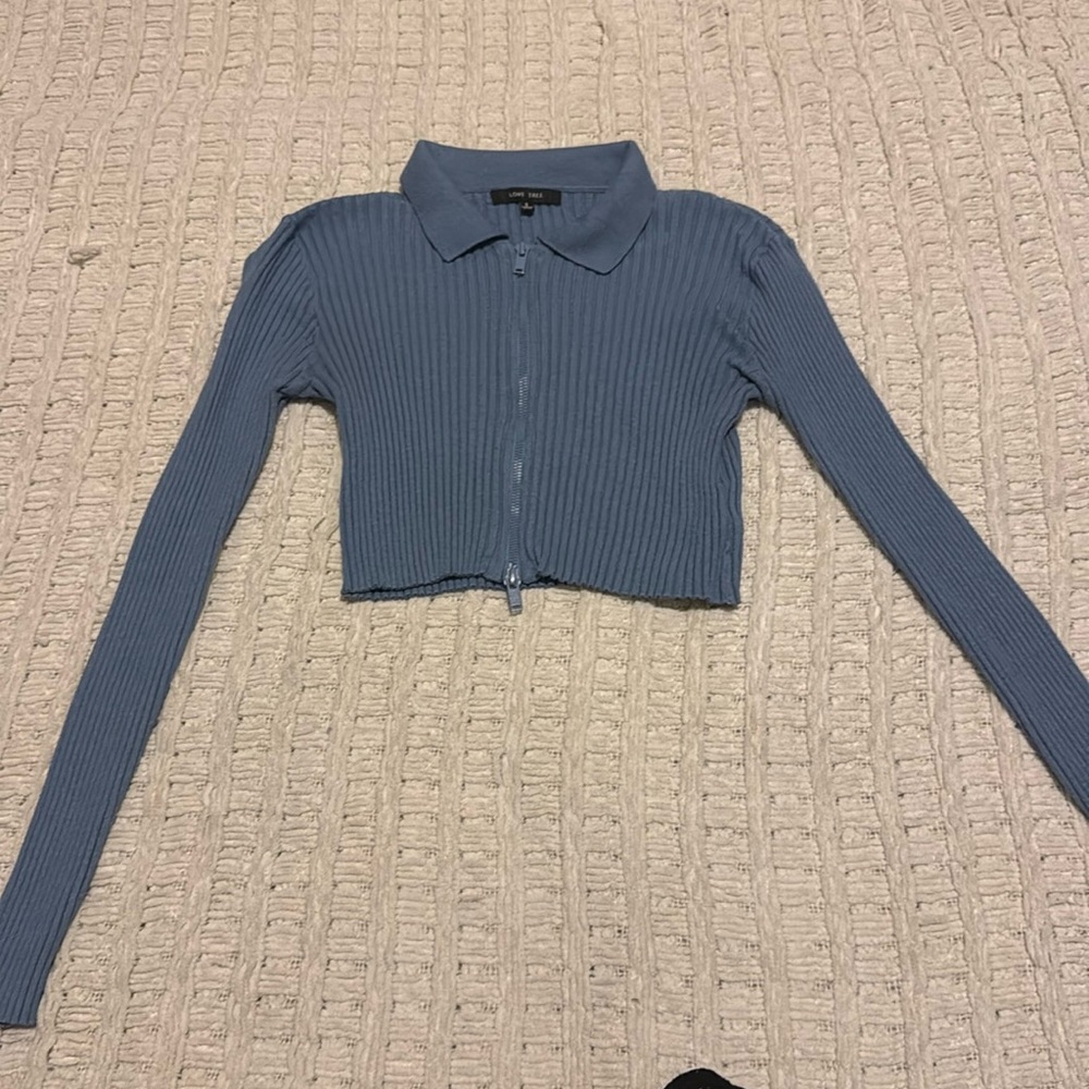 Love Tree Baby Blue Cropped Ribbed Double Zipper Collared Sweater